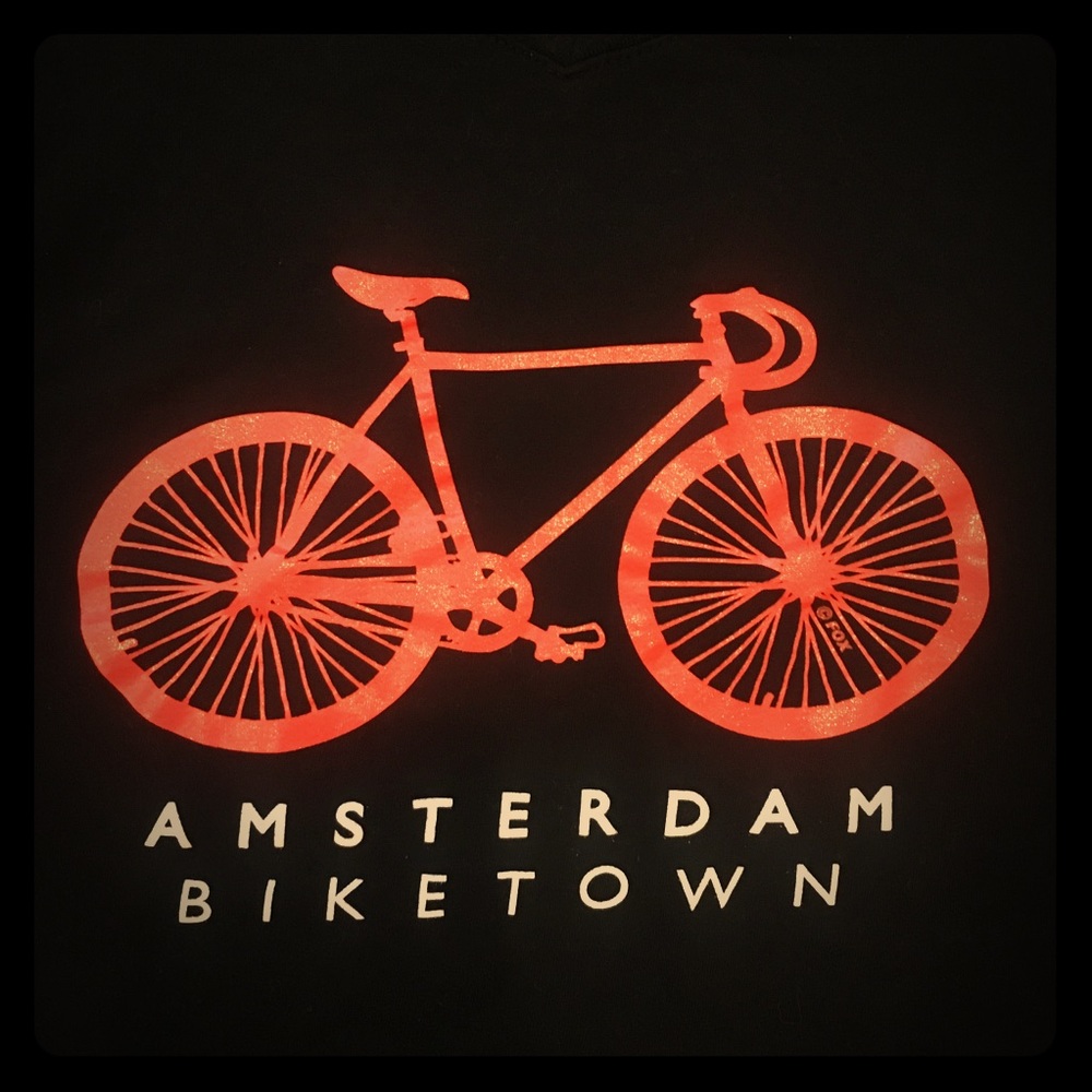 🚴🏻‍♀️NEW PRICE🚴🏻‍♀️AMSTERDAM BIKETOWN T-SHIRT